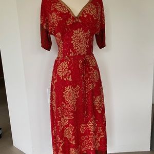 Max and Cleo red floral dress S